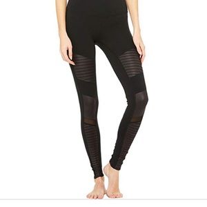 Alo Moto legging